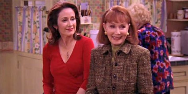 Aileen Raymond Net Worth