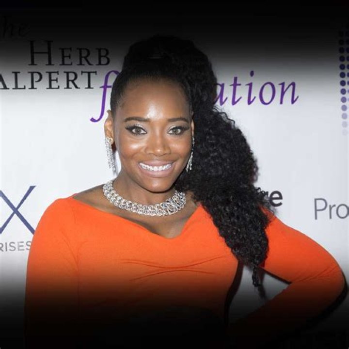 Andi Smith Net Worth