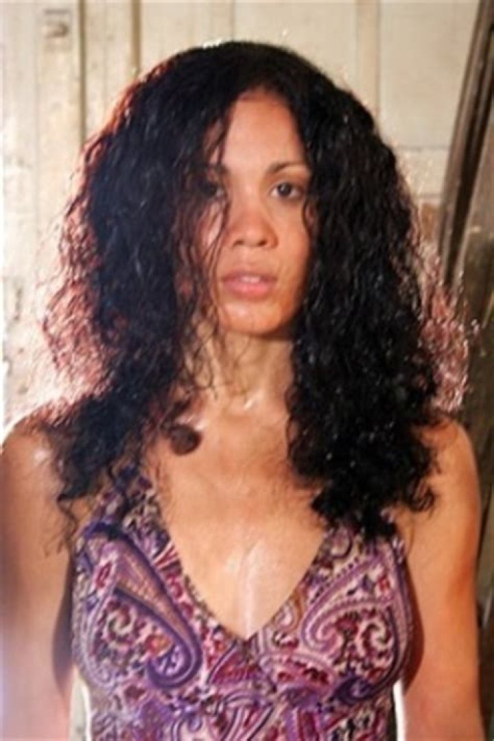 Annia Bu Maure Net Worth