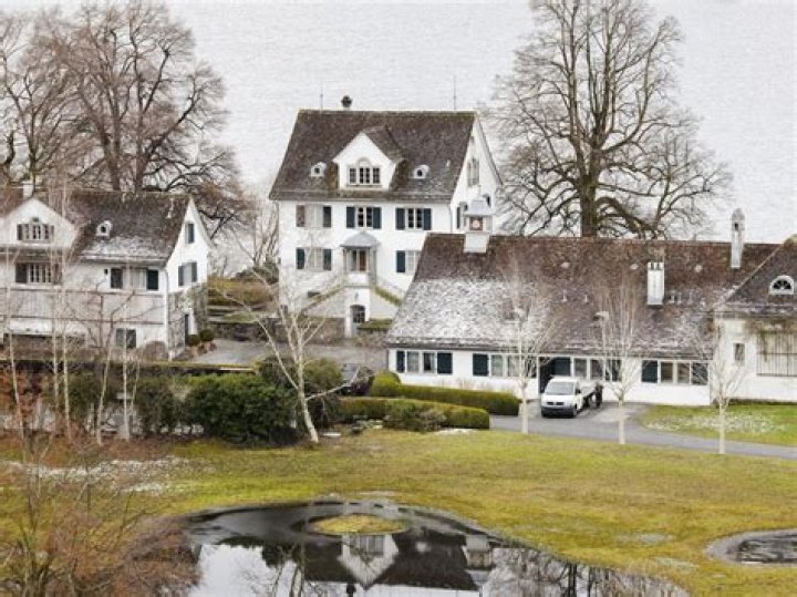 Barry Turner Net Worth