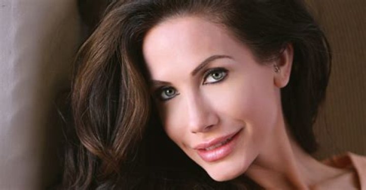 Channon Rose – Her Journey From an Abused Child to a Million Following YouTuber