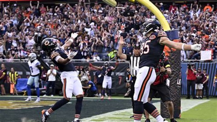 Cole Kmet's incredible catch steals the spotlight in the Chicago Bears vs. New Orleans Saints game. - SarkariResult