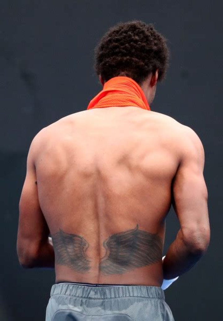 Gaël Monfils: dating, net worth, tattoos, smoking & body facts