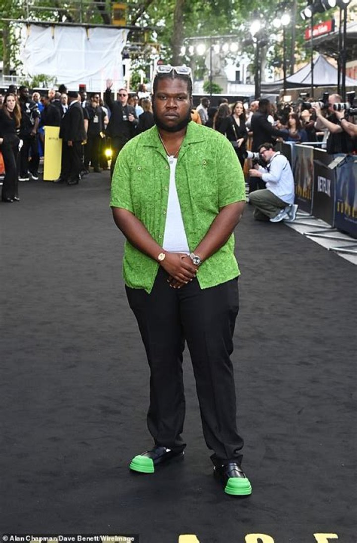 
kadeem hardison Height, Weight, Net Worth, Age, Birthday, Wikipedia, Who, Nationality, Biography 