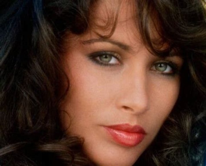 Karen Velez Net Worth