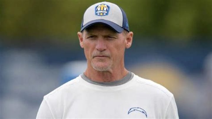 Ken Whisenhunt Age, Wikipedia, Biography, Children, Salary, Net Worth, Parents.