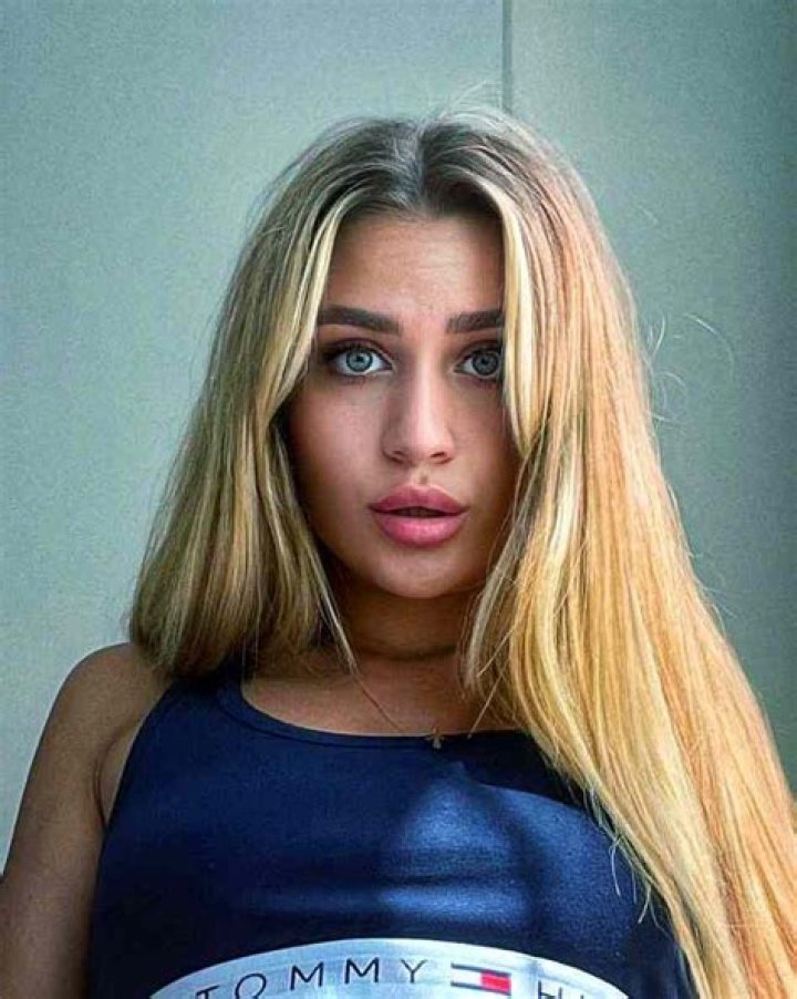 Lauren Taylor Height, Weight, Net Worth, Age, Birthday, Wikipedia, Who, Nationality, Biography