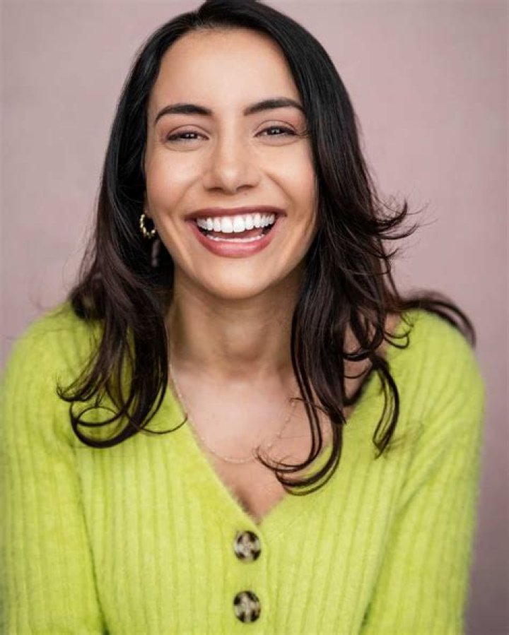 Lia Hatzakis Net Worth