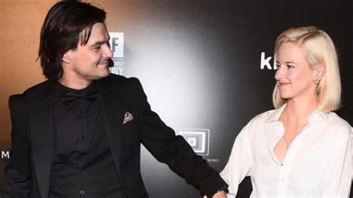 
Luke Prokop Boyfriend – Who Is He Dating? Parents Sexuality And Age Details 