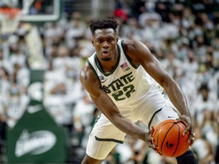 
Mady Sissoko Started Playing Basketball Due To His Brother Modibo Though None Of His Nine Siblings Play The Sport 