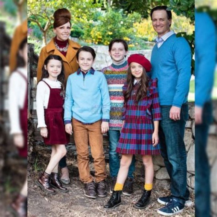 Meet The Beautiful Family Of Six Of Violet McGraw, Her Parents Colin And Jackie McGraw Are From California