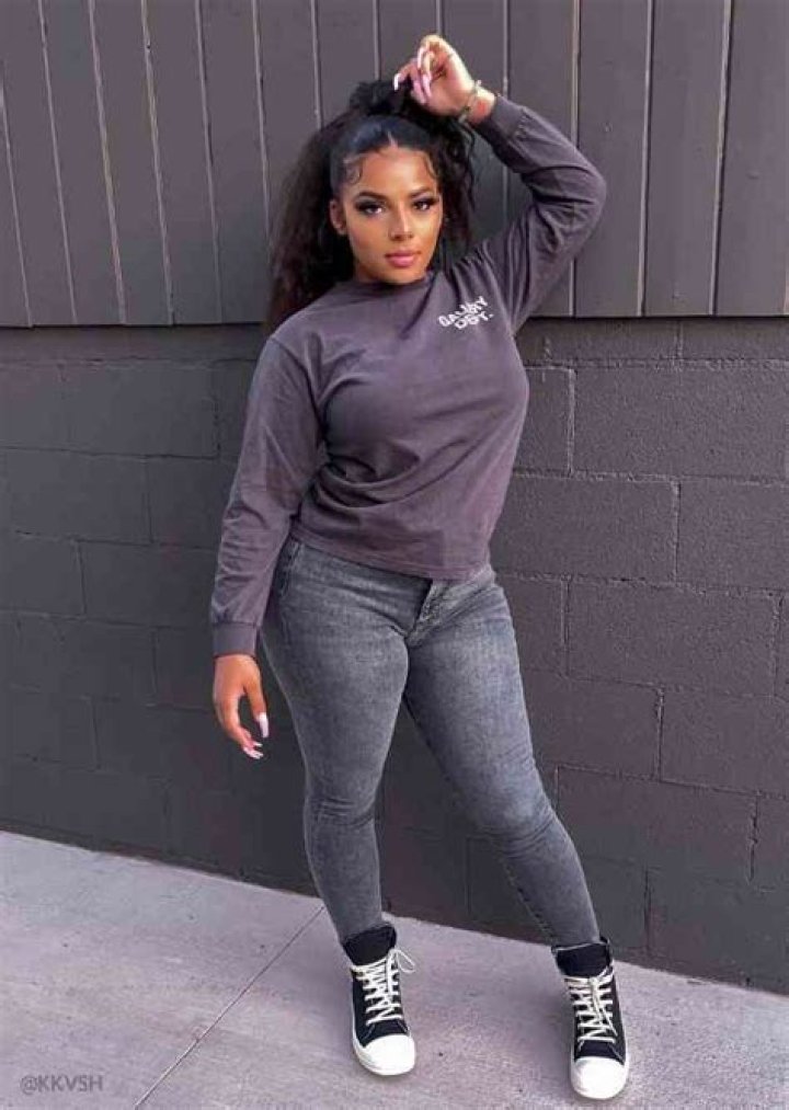 Mikayla Saravia Kkvsh Biography: Age, Boyfriend, Pictures, Instagram & Net Worth