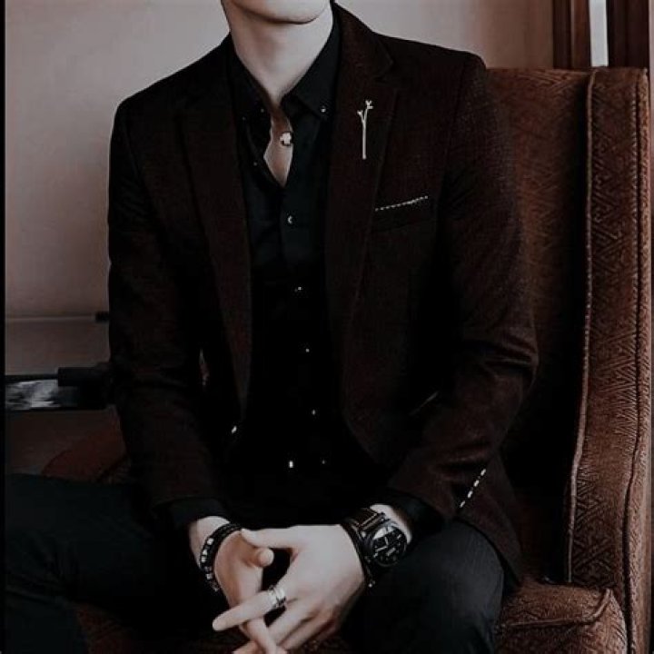 Miles Montgomery Net Worth