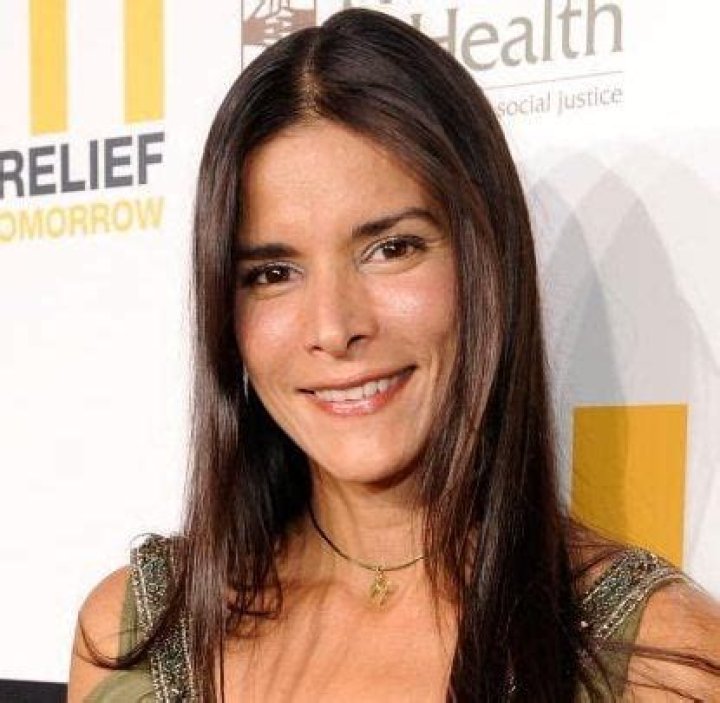 Patricia Velasquez Net Worth