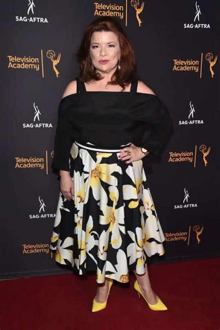 Renee Lawless Net Worth