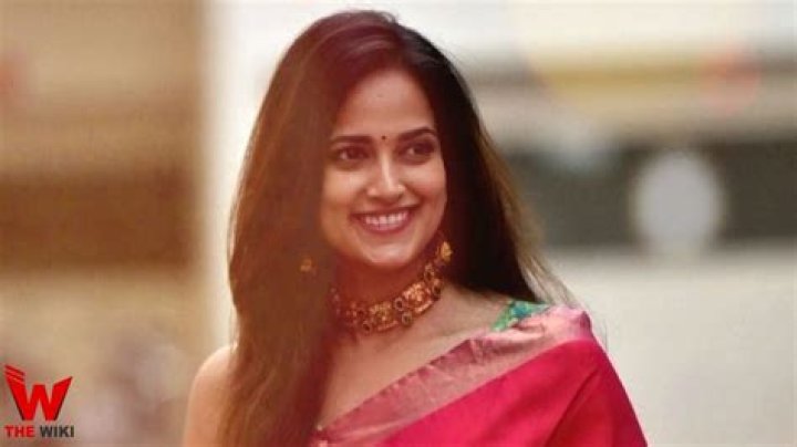 
Rucha Trivedi Height, Weight, Net Worth, Age, Wiki, Who, Instagram, Biography 