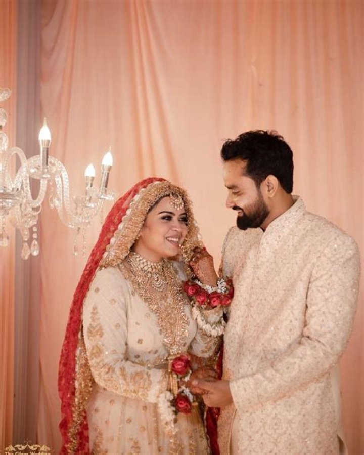 Saba Ibrahim Boyfriend Khalid Niaz, Relationship Timeline, Marriage