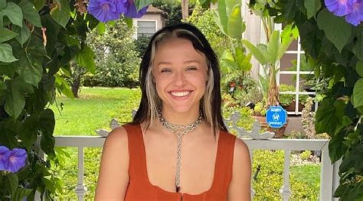 Sabrina Nichole Age: Know About Her Boyfriend, Net Worth and Height