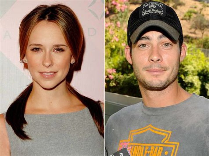 TJ Lavin Relationship History: Did He Ever Date Jennifer Love Hewitt?